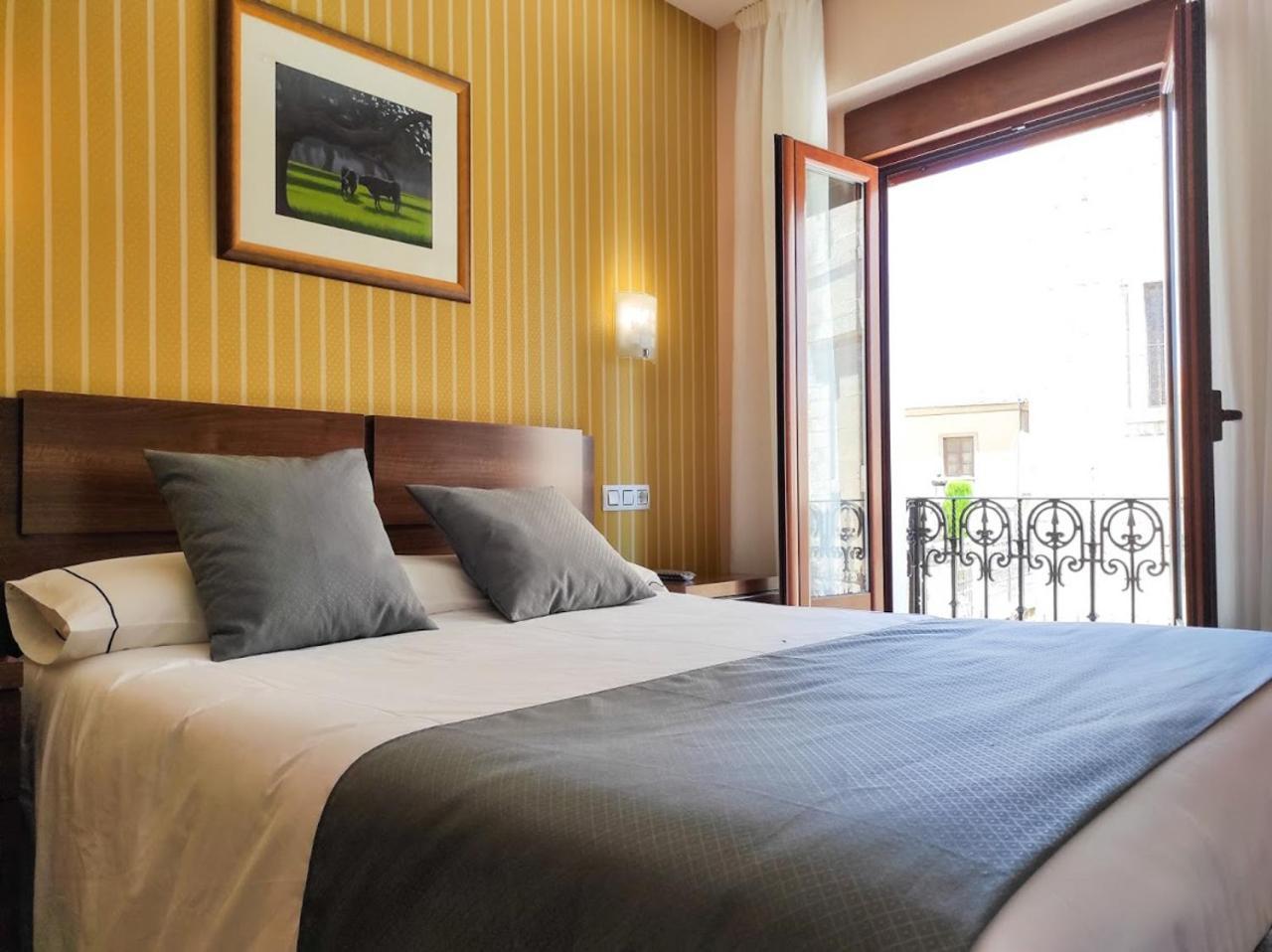 Hotel Arcos Catedral Ciudad-Rodrigo Værelse billede